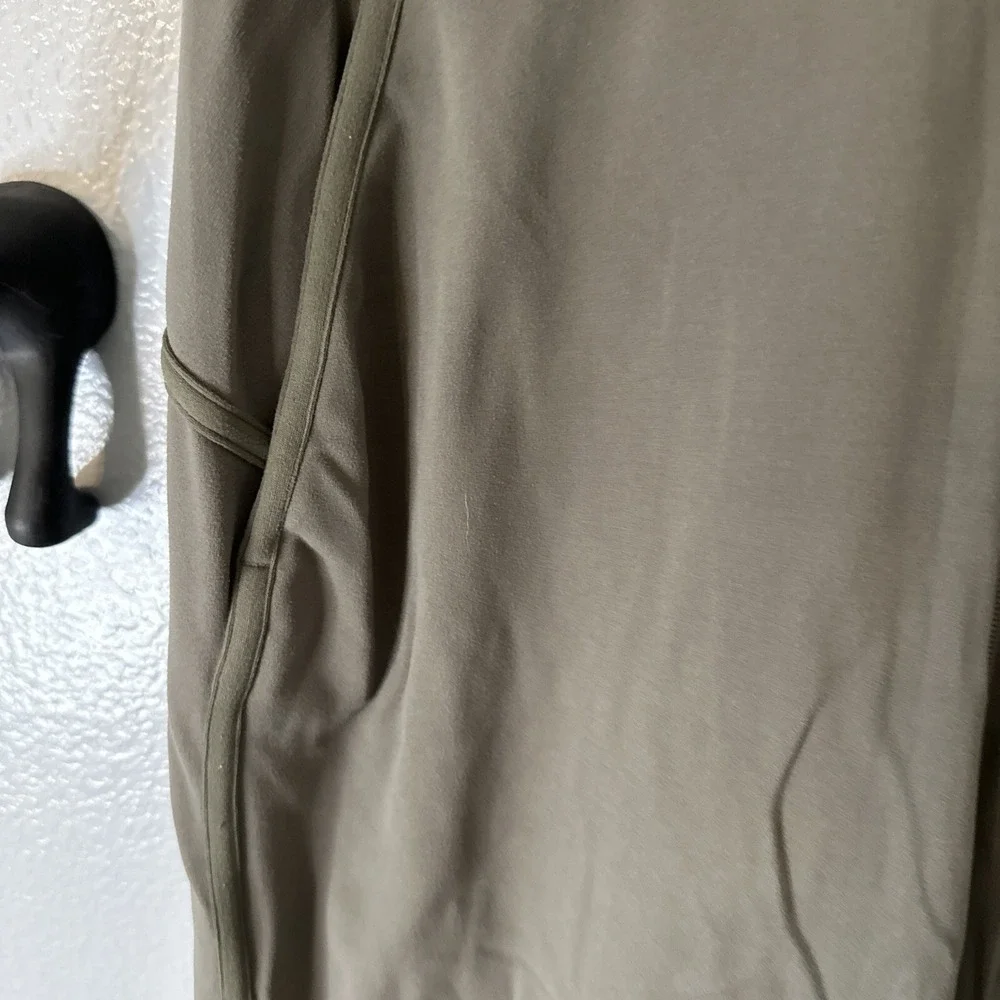 Lululemon Align Rib Waist Crop Size 4‎ Carob Brown